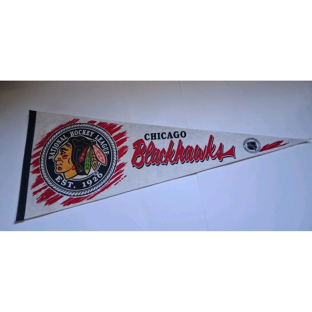 Vtg NHL Chicago Blackhawks Vintage 90's Iconic Logo Team Hockey Pennant 12 X 30
